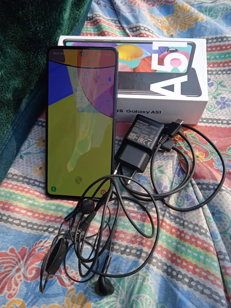 Samsung a51 - photo 1