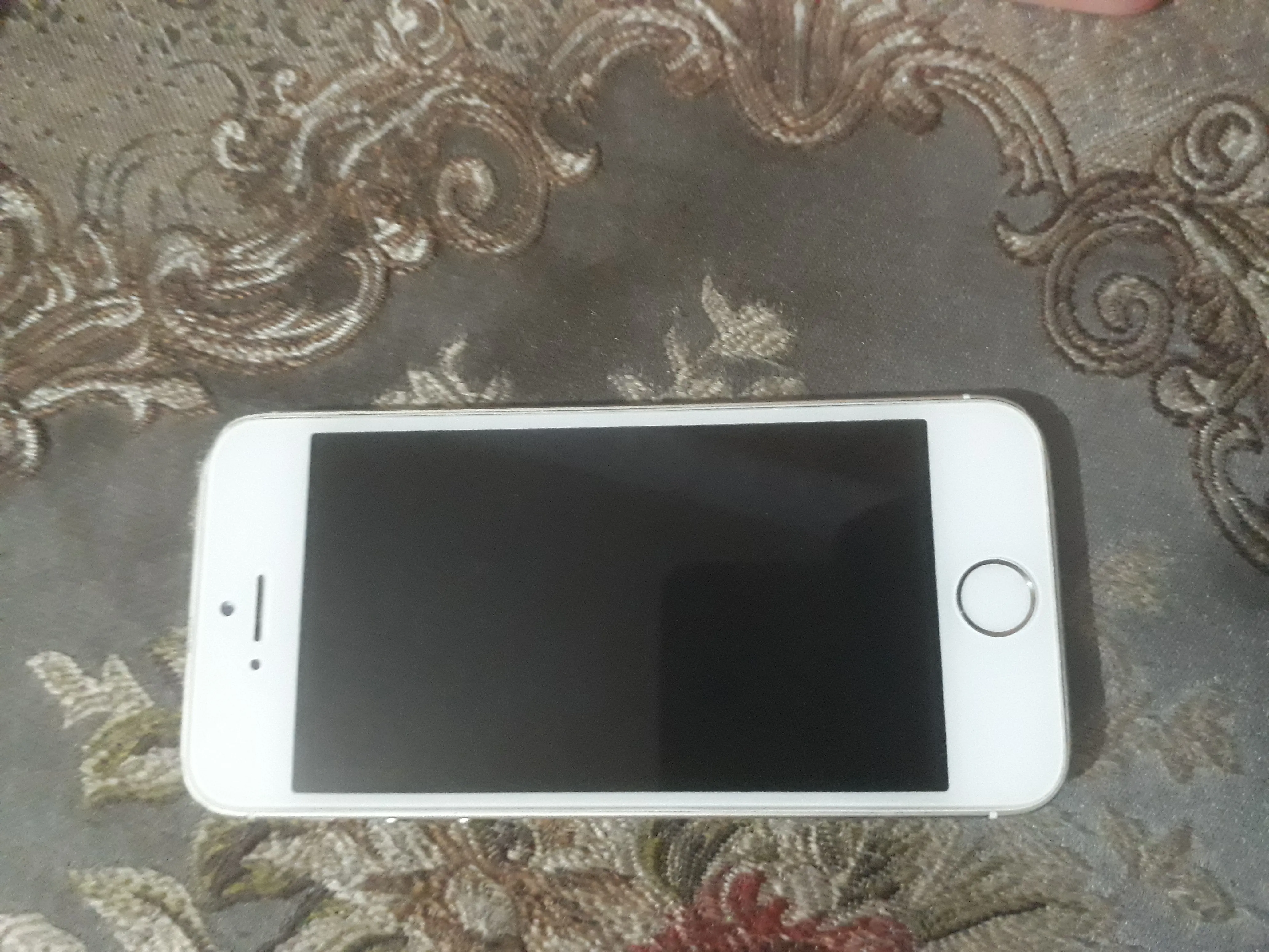 Iphone 5s gold - photo 1