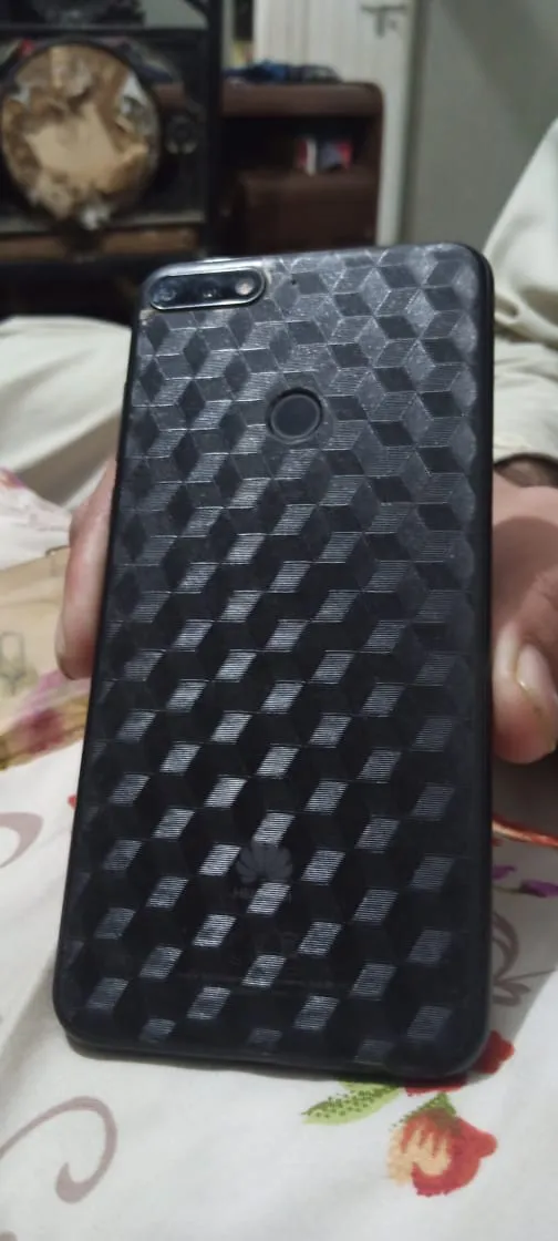 Huawei Y7 prime 2018 - photo 1