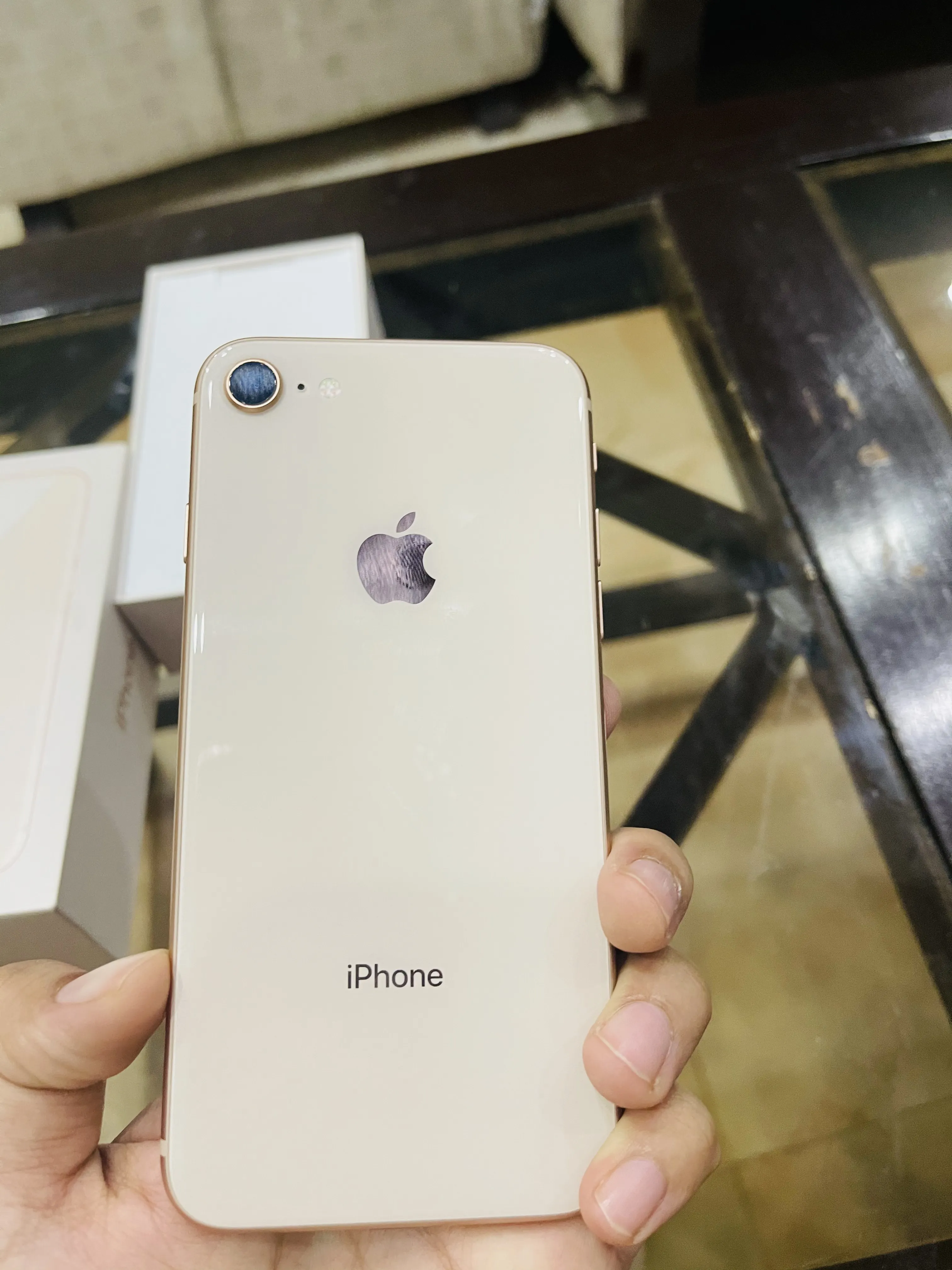 iPhone 8 256 gb - photo 1