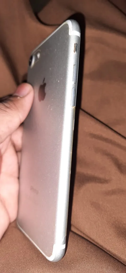 Iphone 7 256gb - photo 3