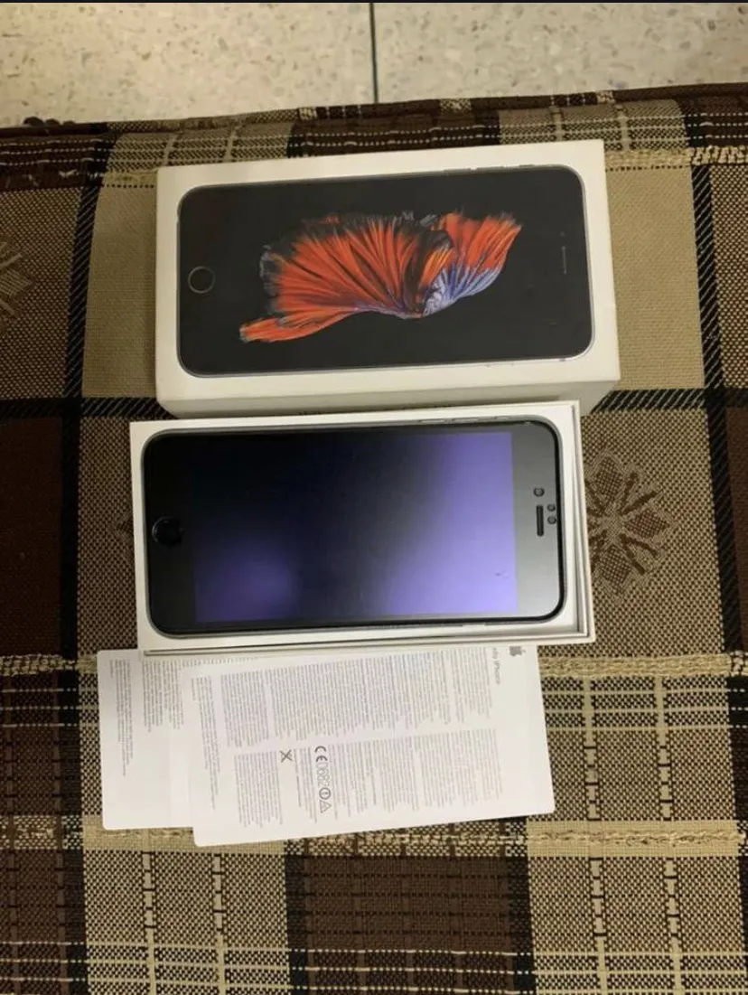 Iphone 6s plus for sale 16 gb plus 5 gb free i cloud - photo 1