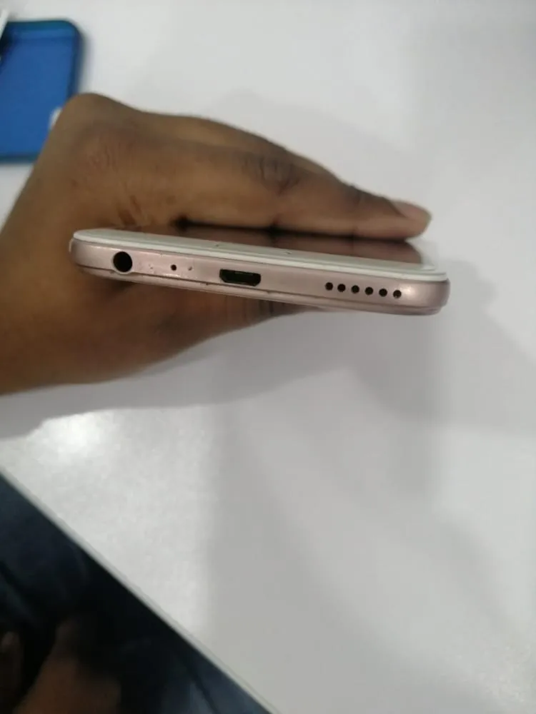 OPPO A57 - photo 3