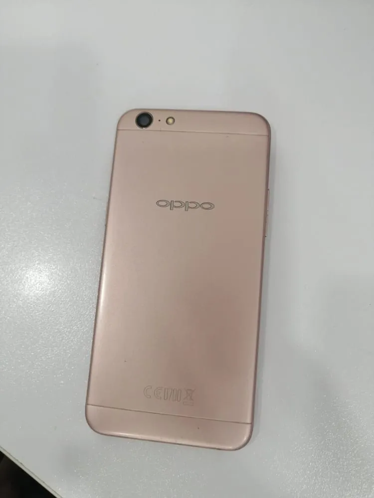 OPPO A57 - photo 1