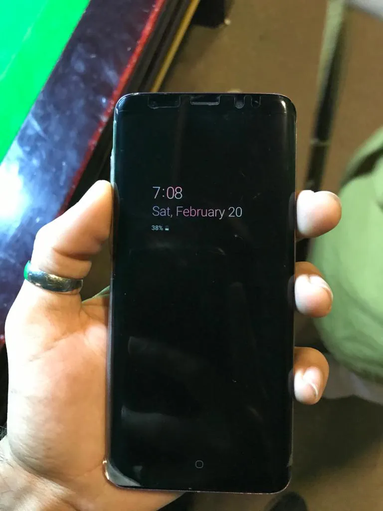 Samsung s9 - photo 1