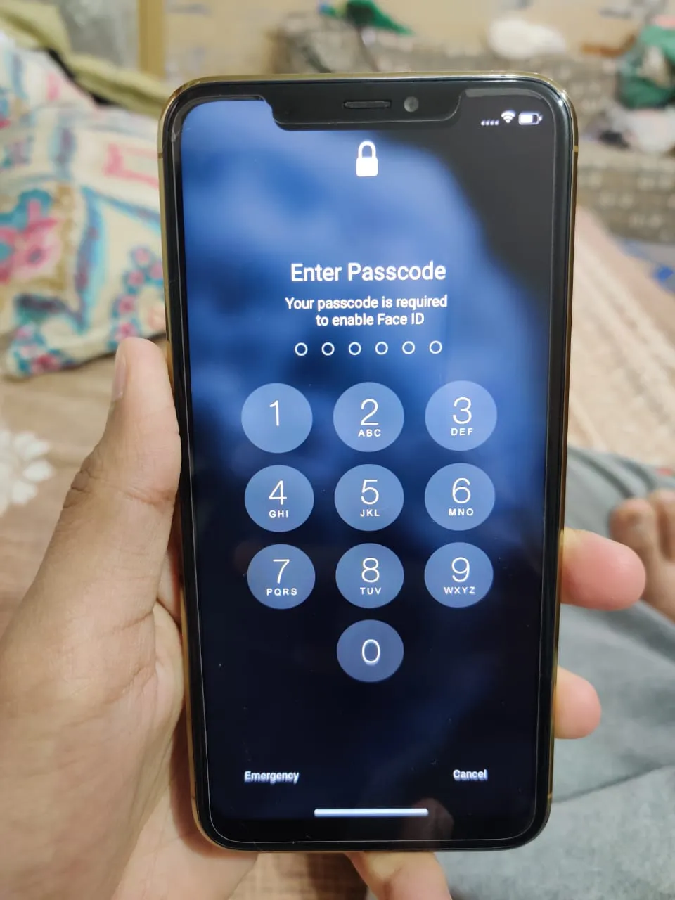 iphone 11 UBI Bank - photo 3
