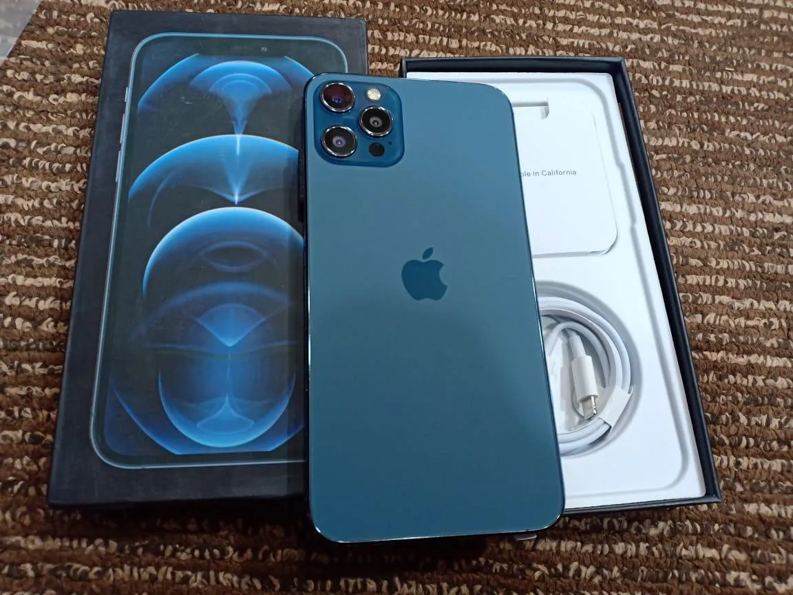 iPhone 12Pro Mas - photo 1
