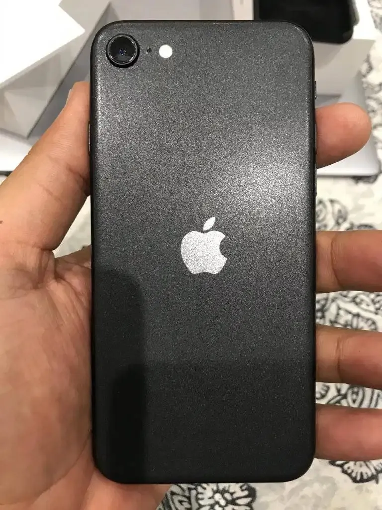iPhone SE 2020 64GB (Complete Box) - photo 3