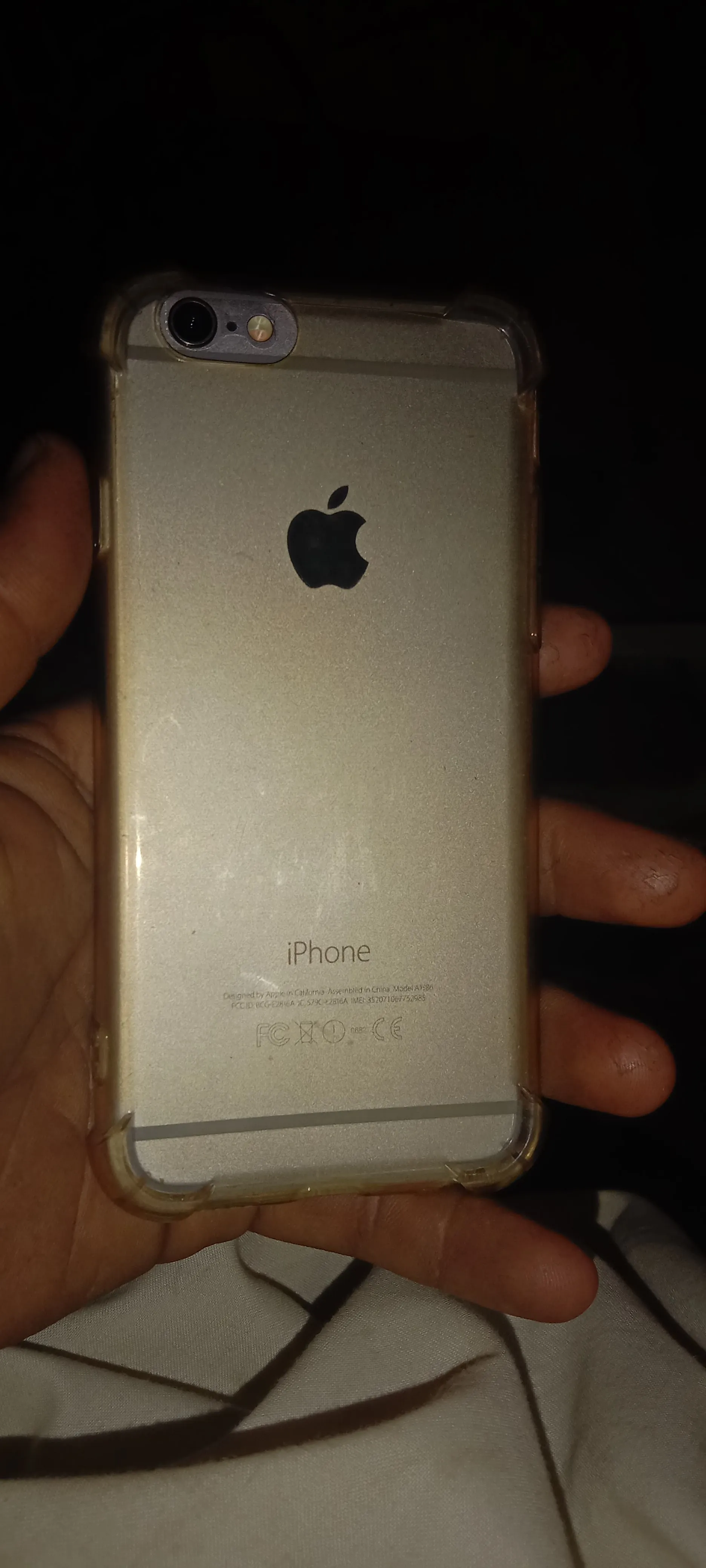 Iphone 6 - photo 1