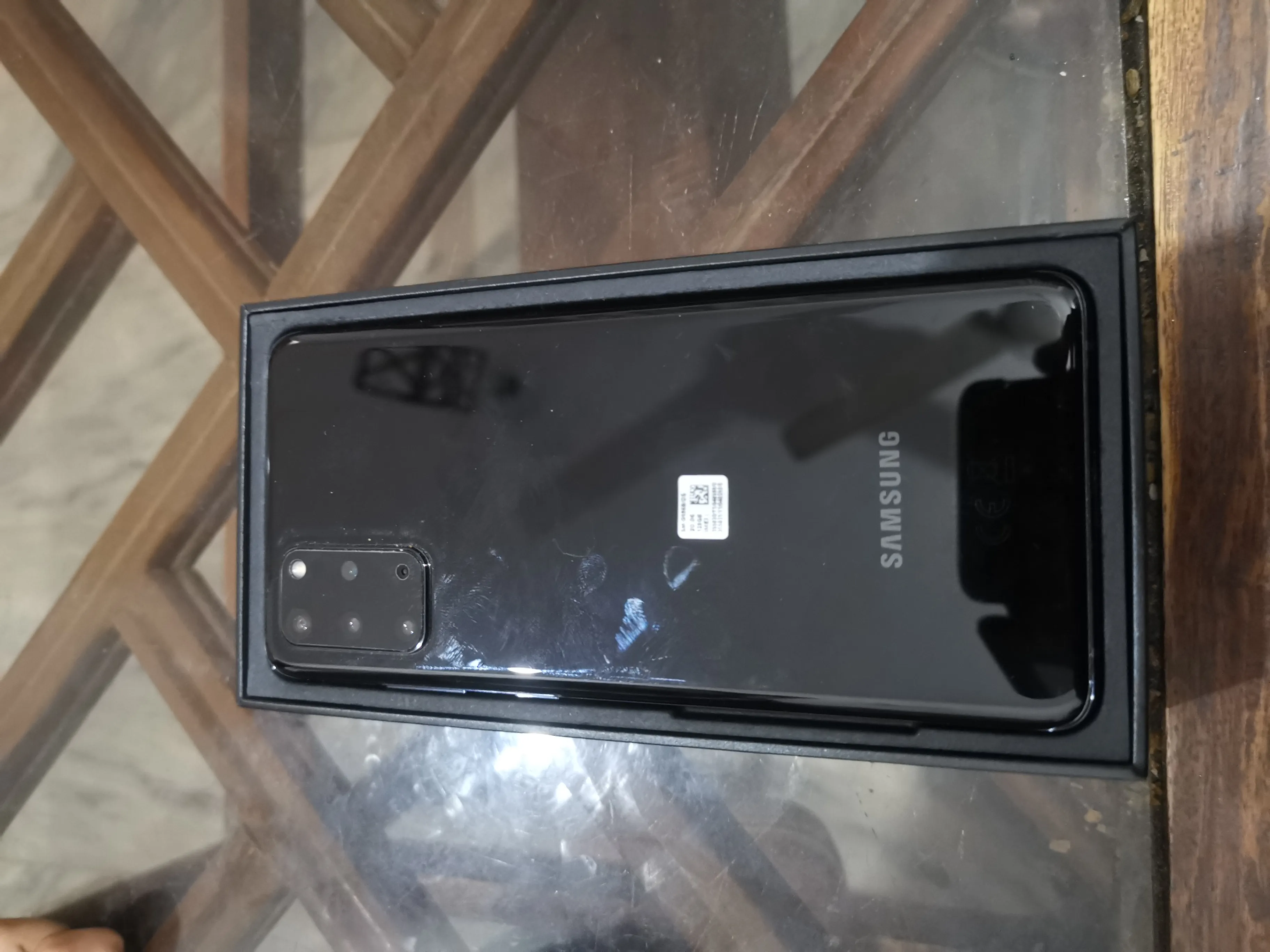 Samsung s20 plus 5G - photo 2