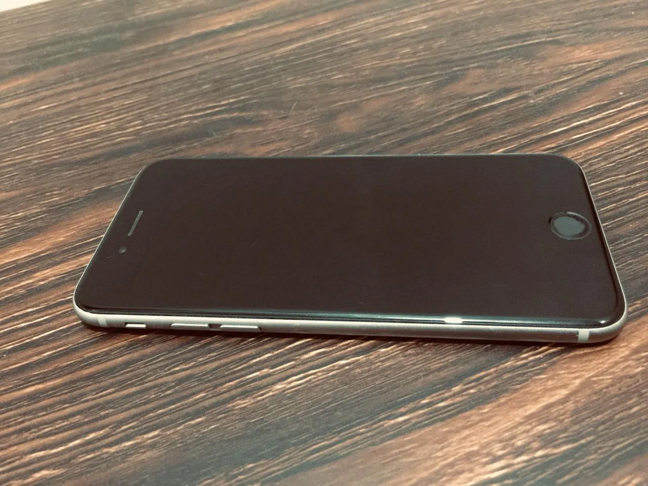 iPhone 6s 16gb up for sell ASAP - photo 1