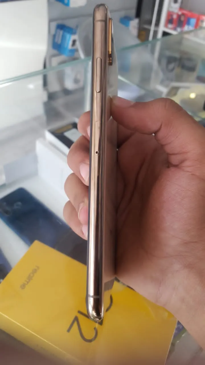 iPhone XS Max 256GB - photo 1