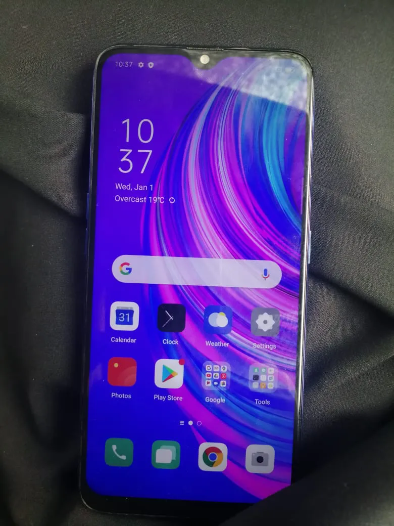 Oppo F11 - photo 1