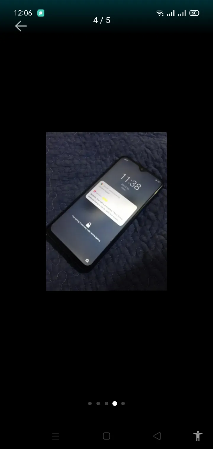 Oppo Real Me 3 - photo 2