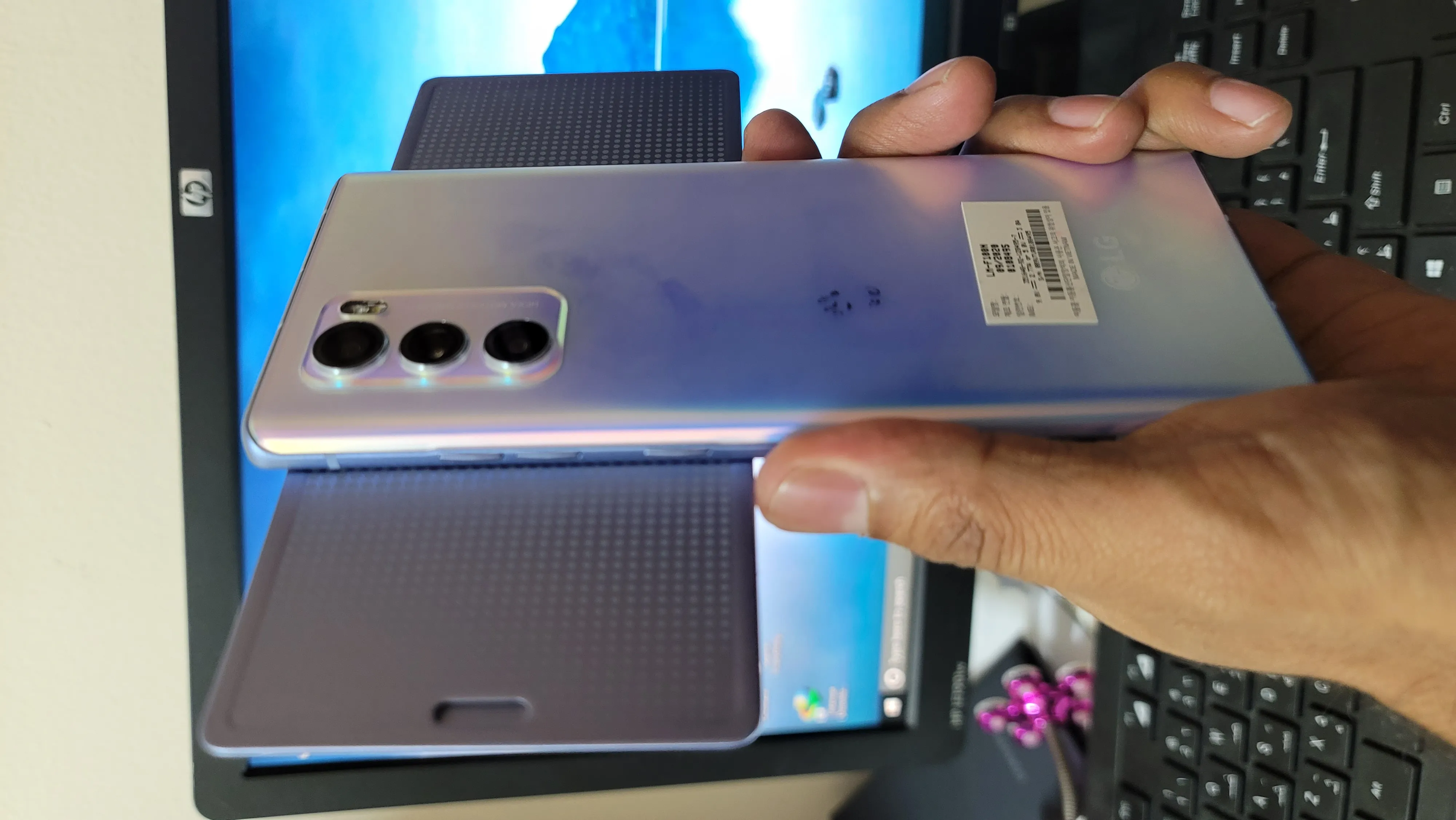 Lg wing 5g 8gb ram 128gb memory - photo 2