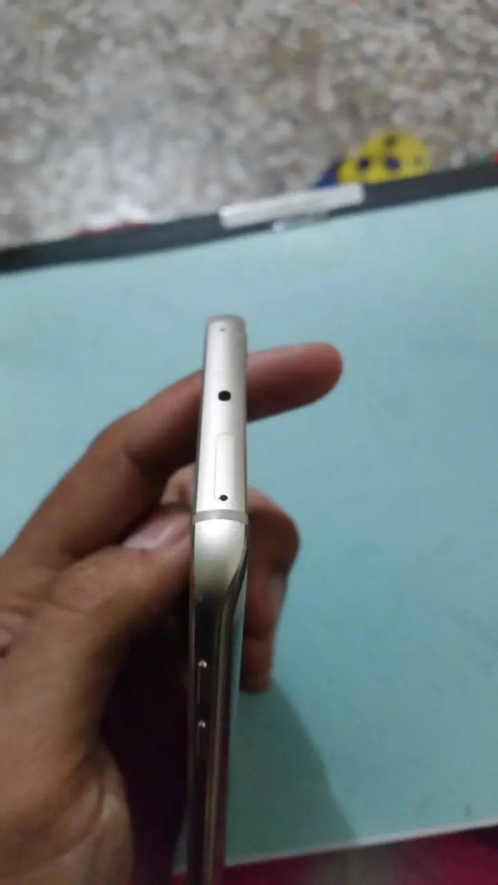 Selling Mobile Samsung Glaxy S6 Edge - photo 3