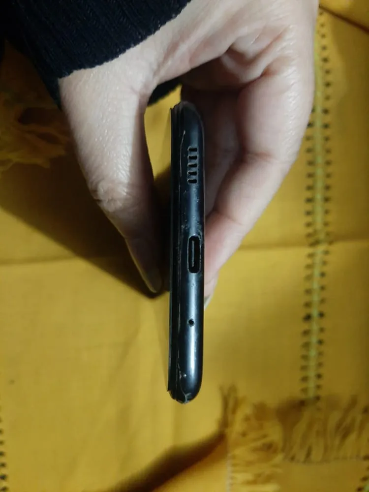 Samsung A11 - photo 3