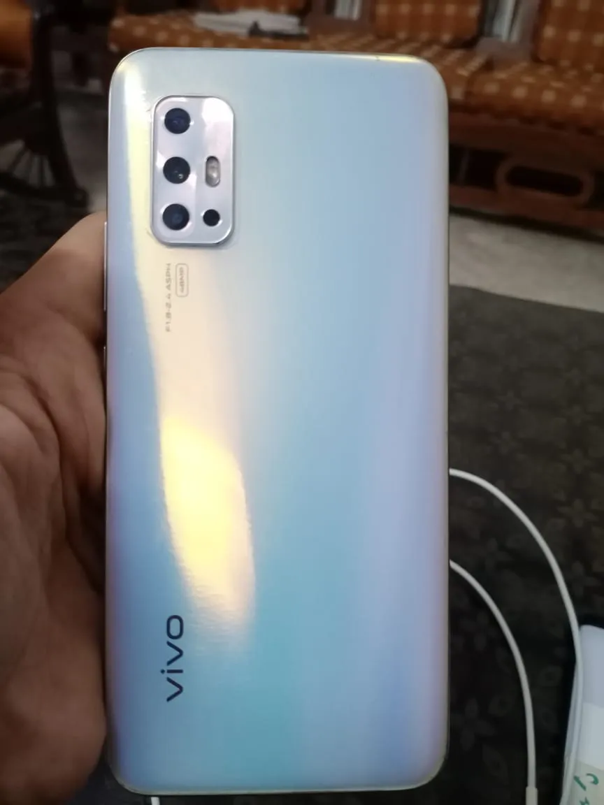 Vivo V17 (8gb/256gb) - photo 1