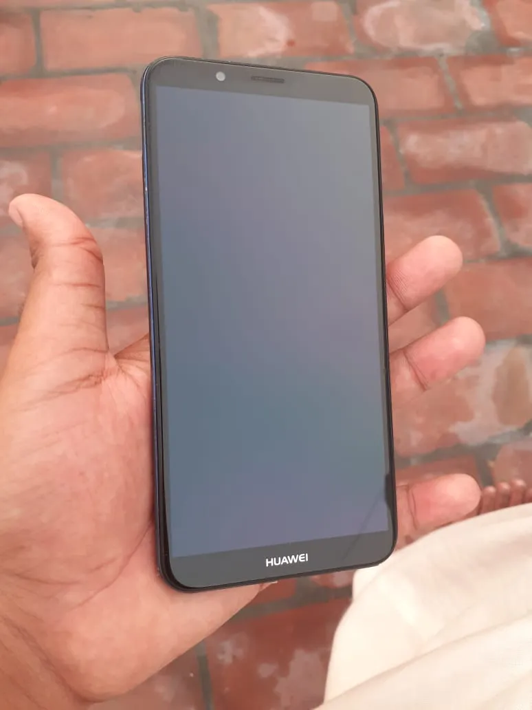 Y7 prime 2018 - photo 1