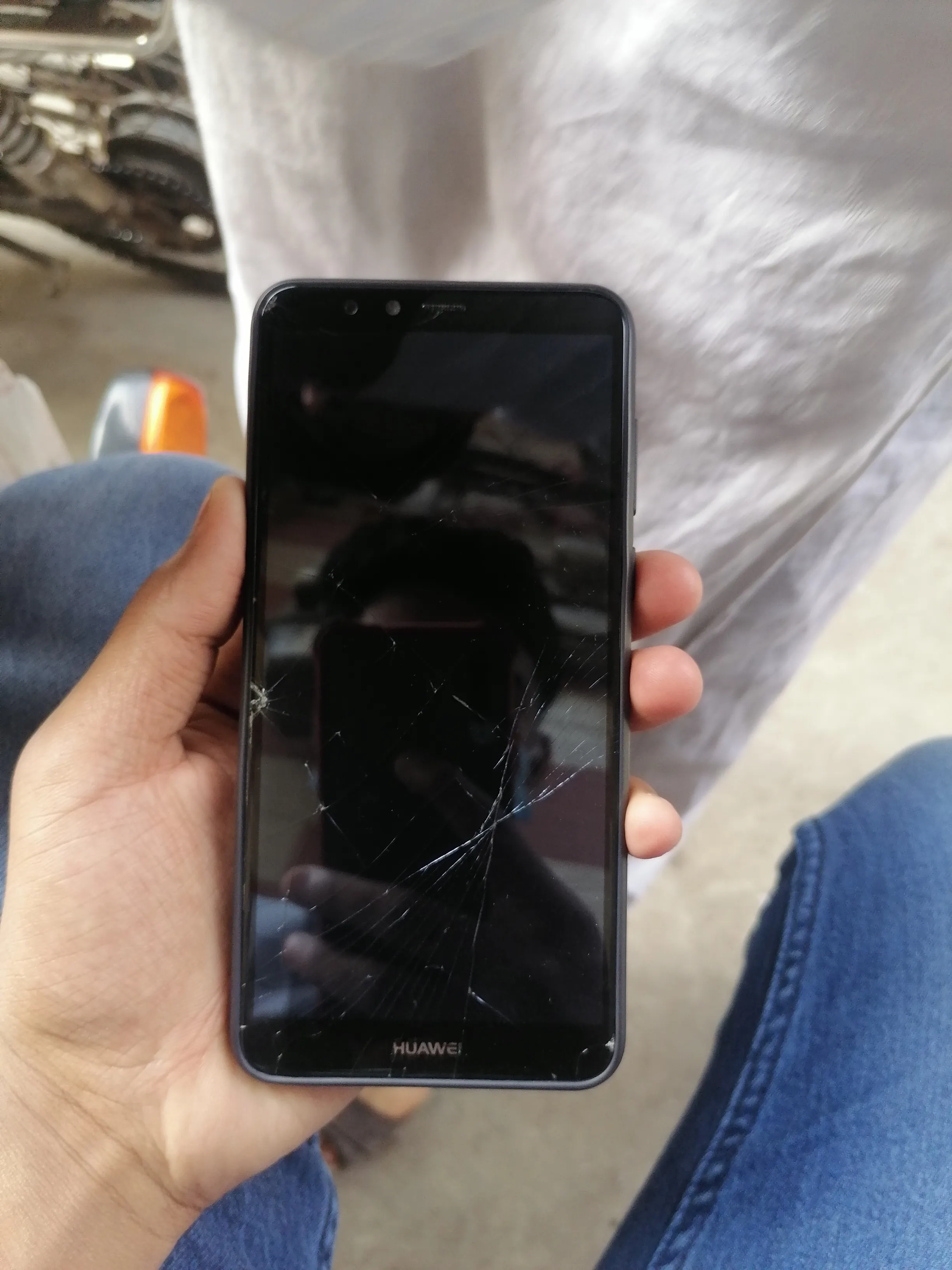 Huawei y9 2018 fingerprint chip tooti ha - photo 1
