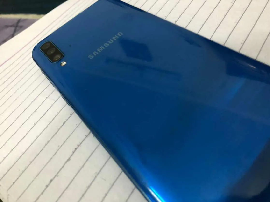 SAMSUN GALAXY A50 - photo 1