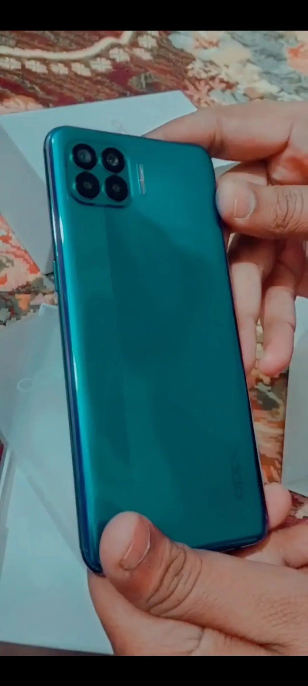 Oppo f17 pro just box open - photo 3