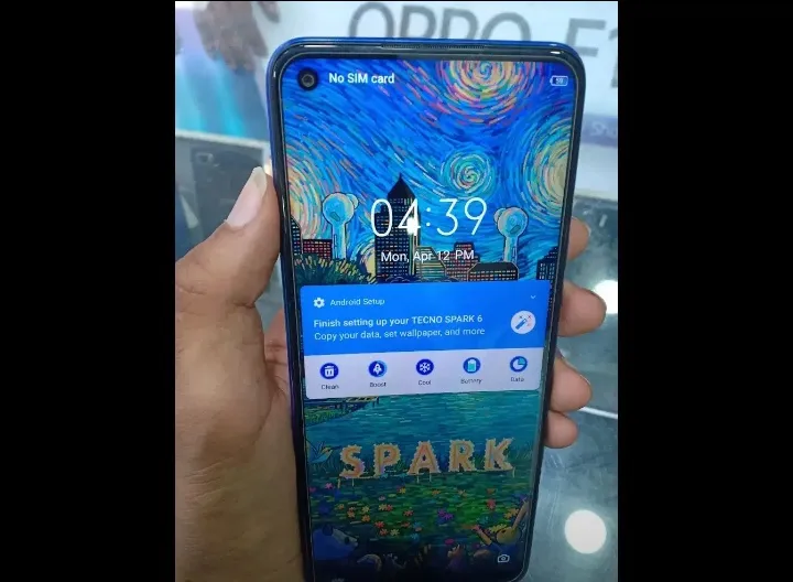 Tecno spark 6 Plus with 4/64 GB and also have 10 months warrenty - photo 1