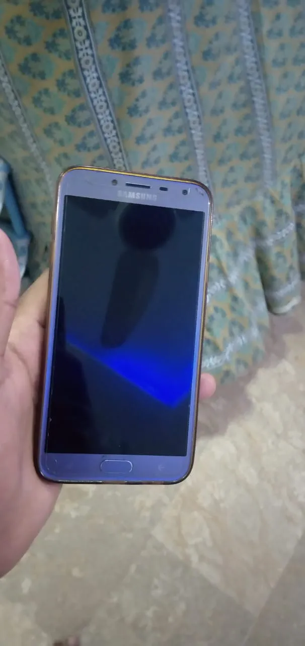 Galaxy J4
