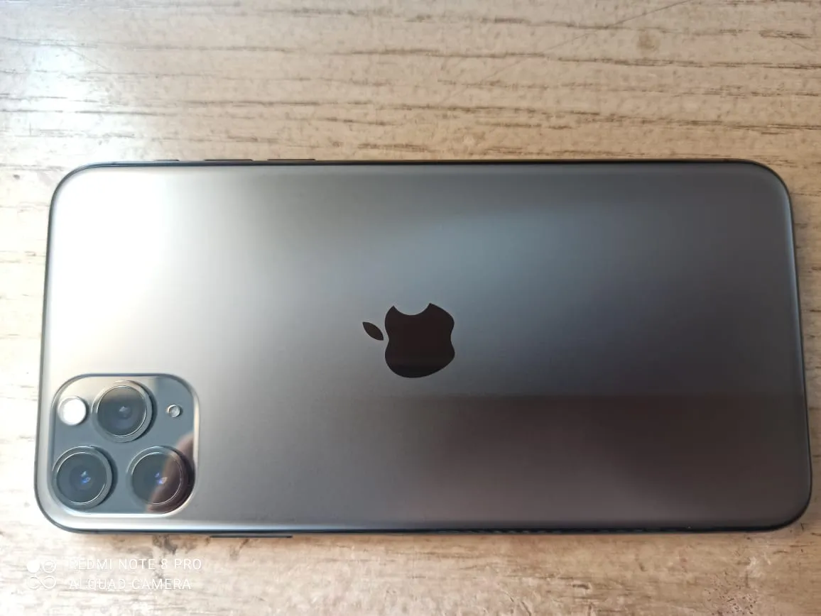 iPhone 11 Pro Max 256gb (PTA Approved) - photo 1