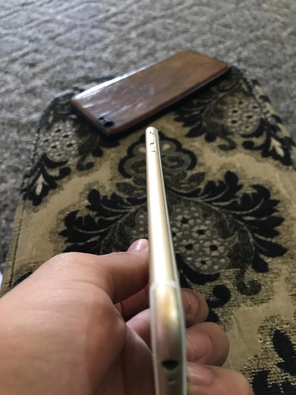 iPhone 6s plus - photo 2
