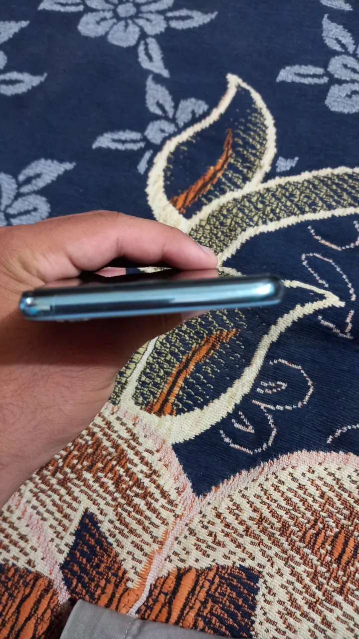 vivo s1 - photo 3
