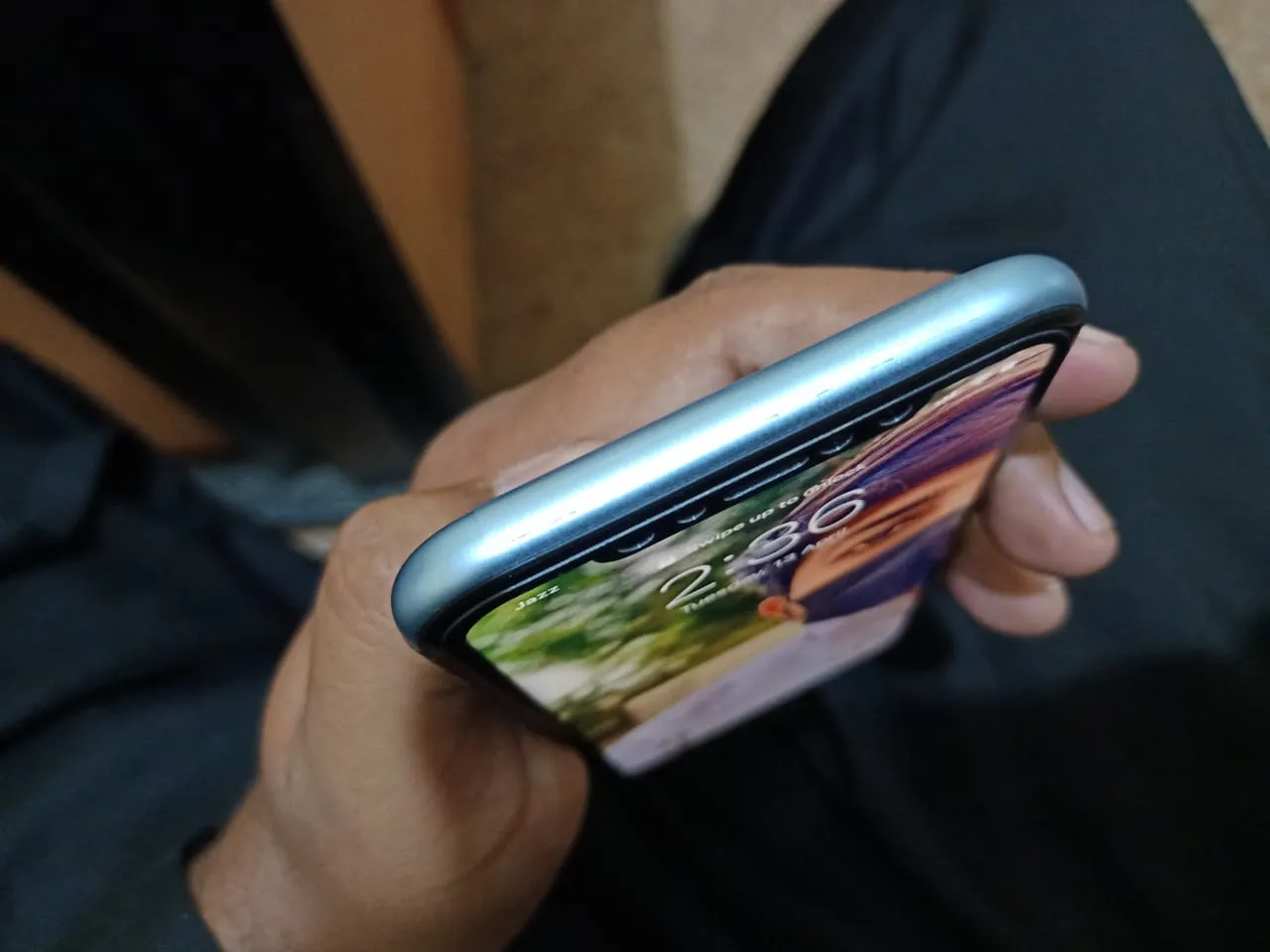 IPhone XR 64 GB PTA APPROVED - photo 1