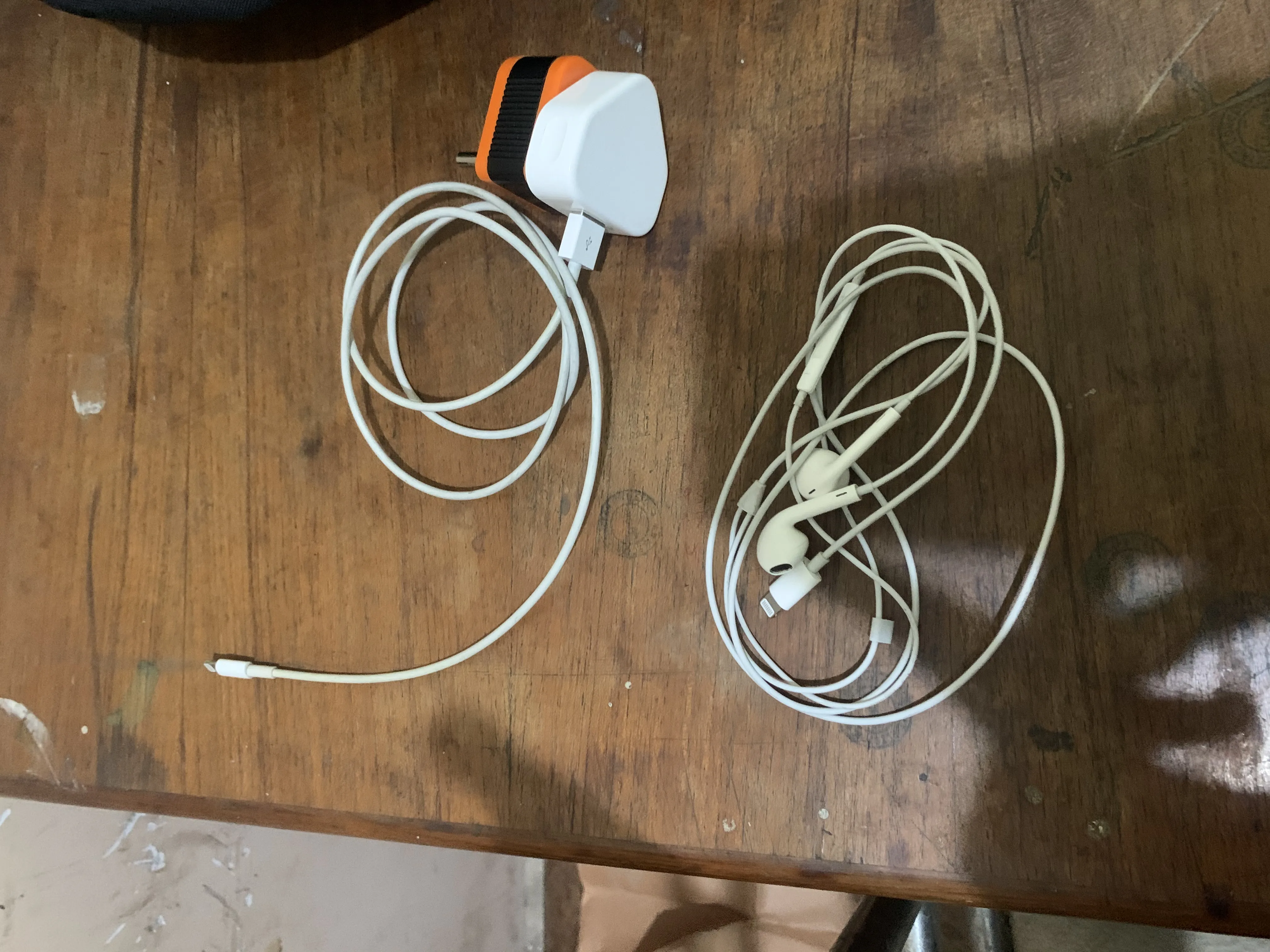 IPhone XR 64 GB PTA APPROVED - photo 3