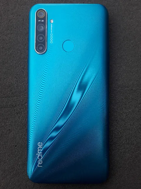 Realme 5i - photo 1