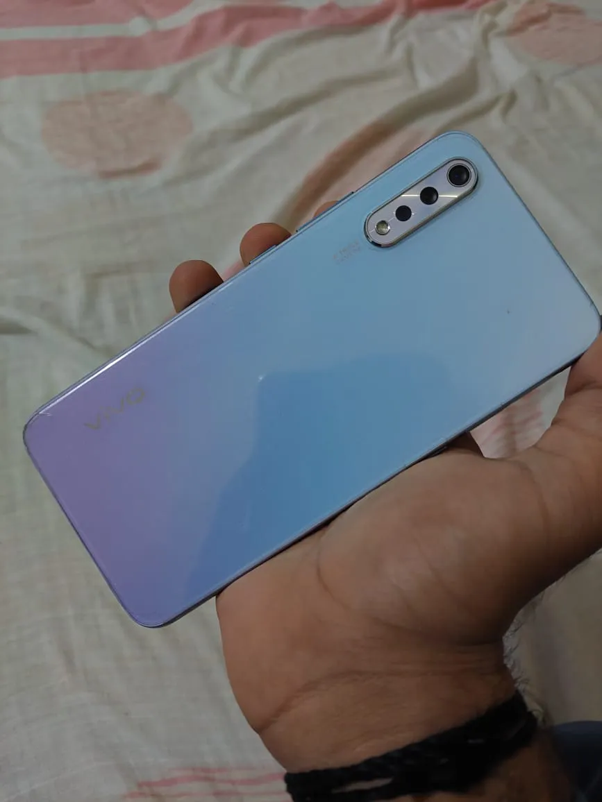 vivo S1 - photo 3