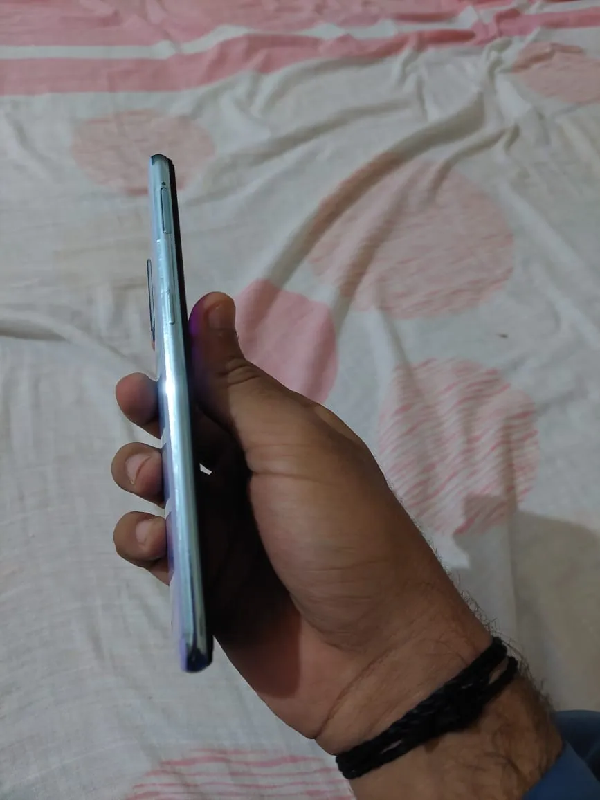 vivo S1 - photo 1