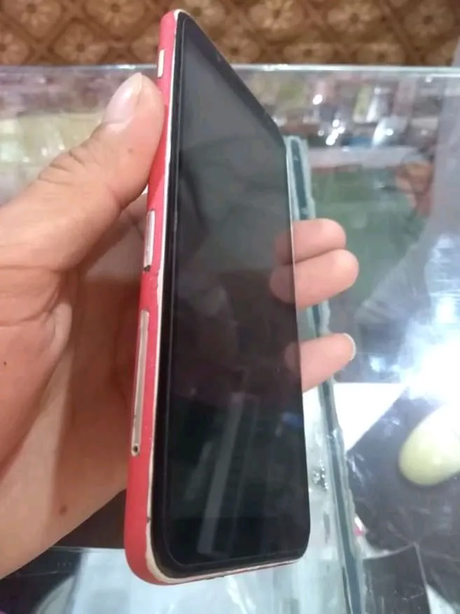 Samsung j6 - photo 2
