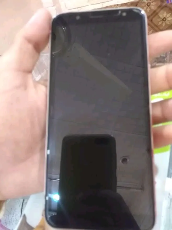 Samsung j6 - photo 3