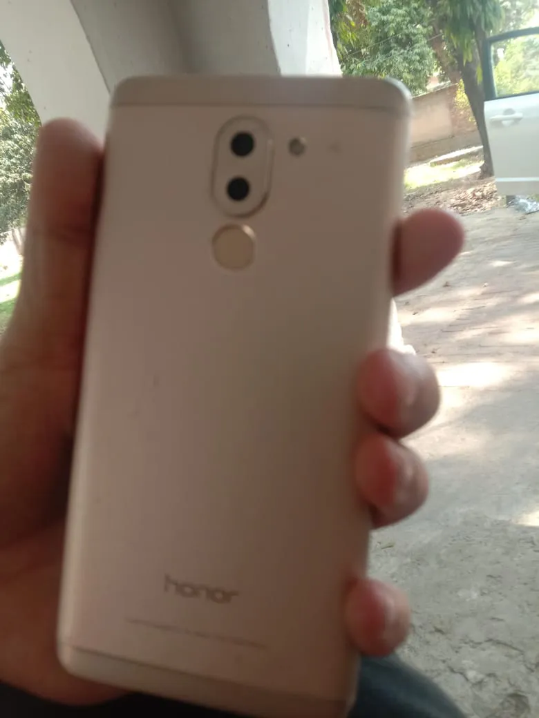 huawei honor 6x - photo 1