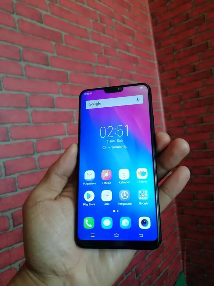 vivo v9 with box - photo 3