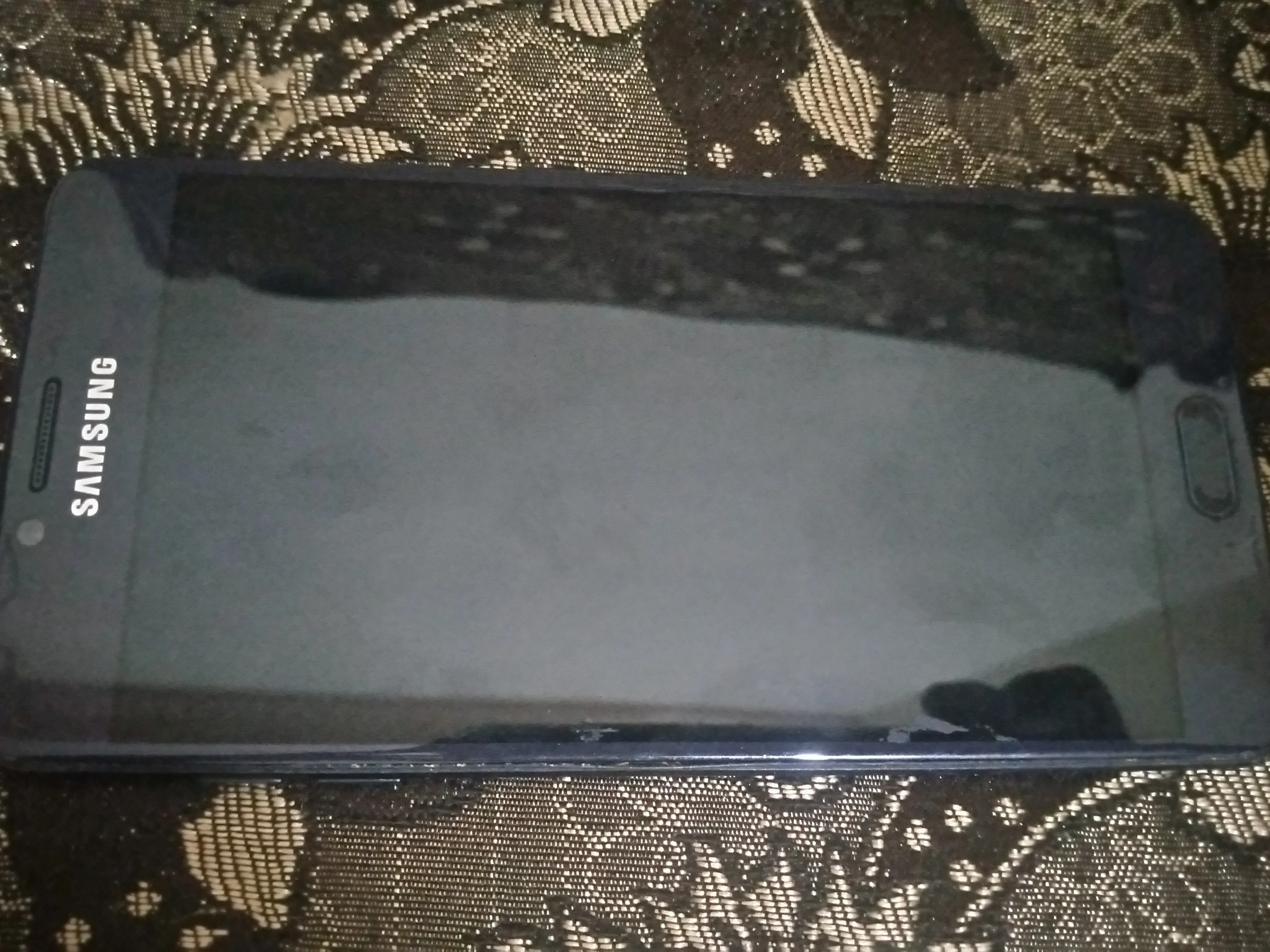 samsung c7 pro urgent need for cash - photo 1