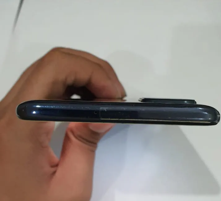 Samsung Galaxy A71 - photo 1