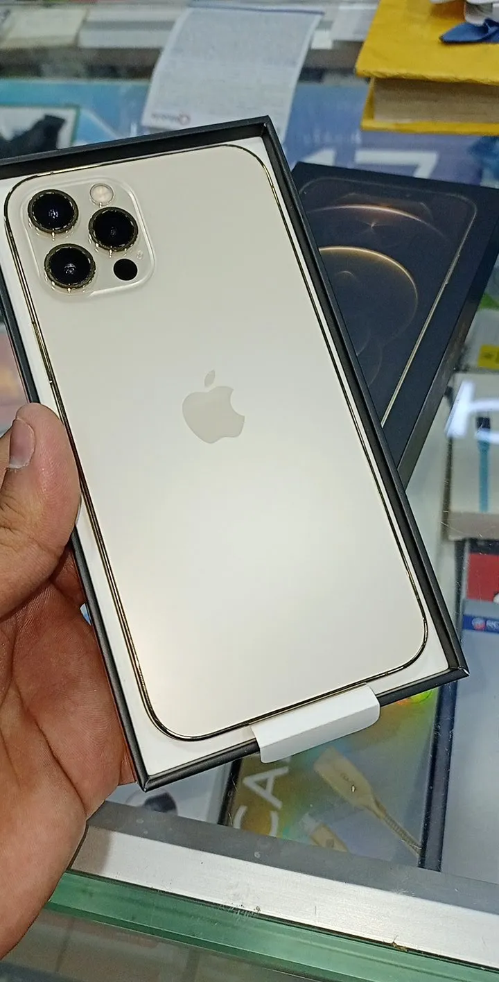 iPhone 12 pro 128gb and 256GB - photo 1