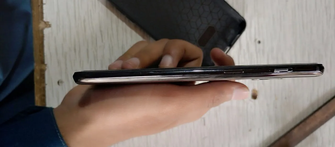 oneplus 6t 8/128 - photo 1