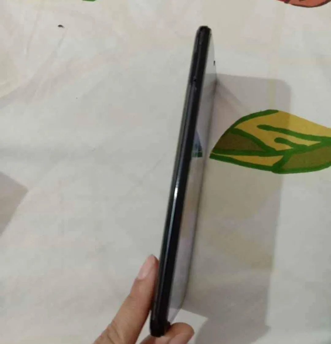 Vivo S1 Pro in excellent condition - photo 3