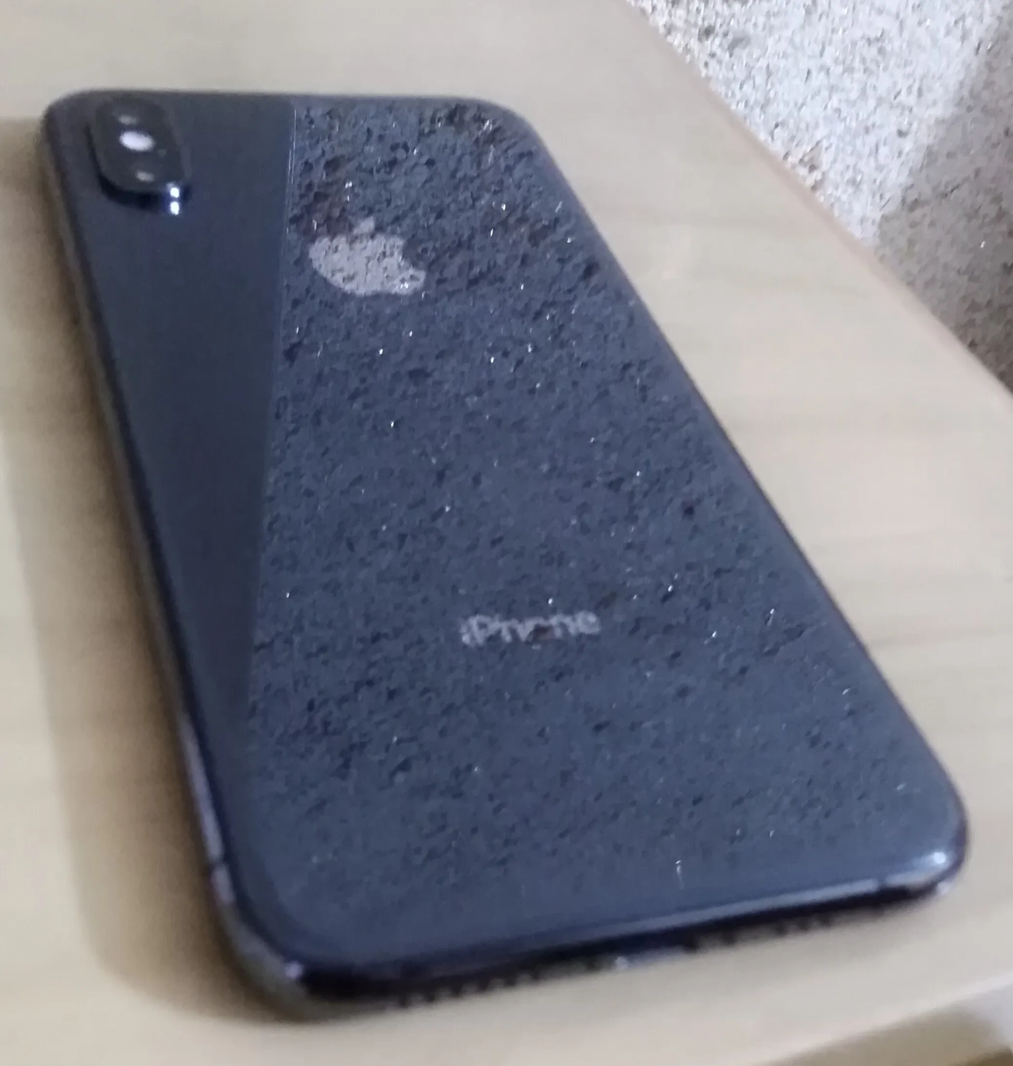 iPhone Xs - photo 1