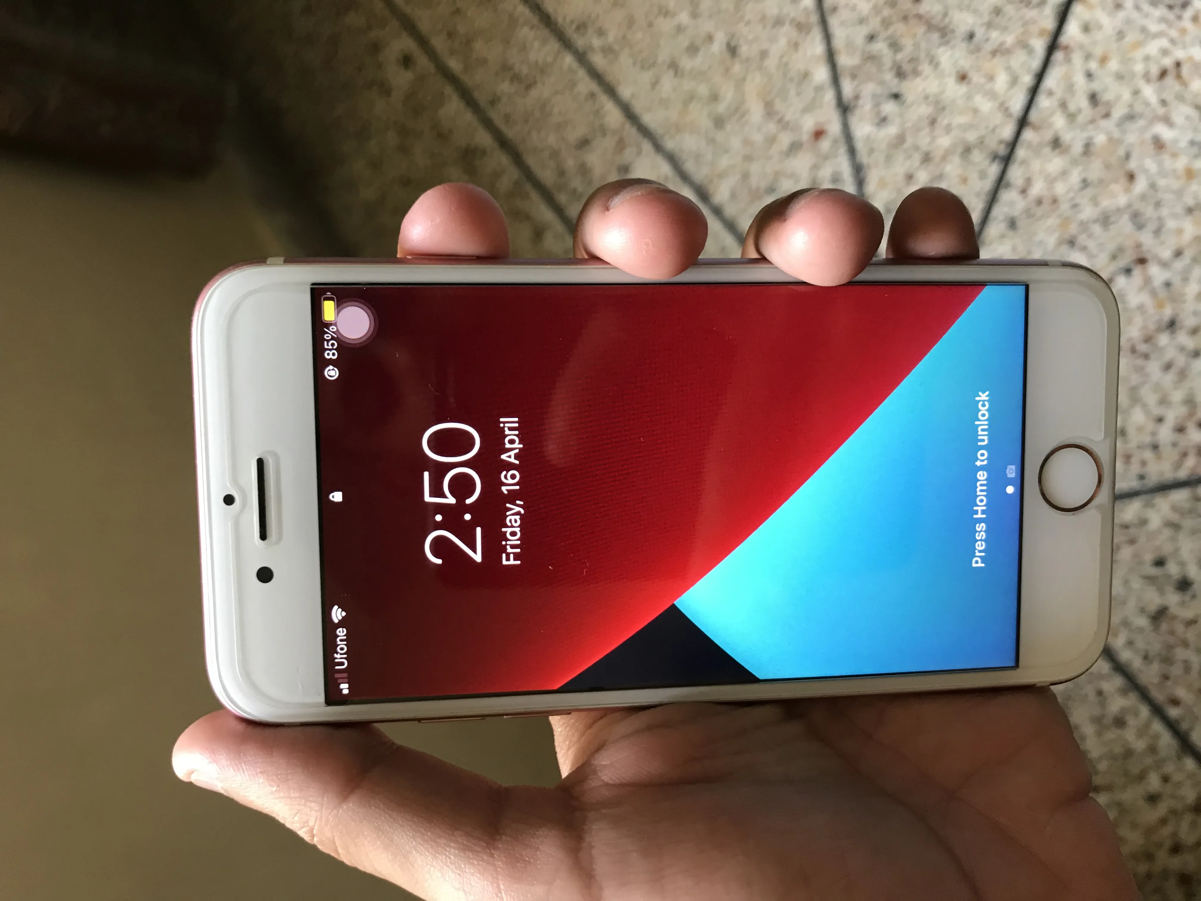 Iphone 7 128gb - photo 1