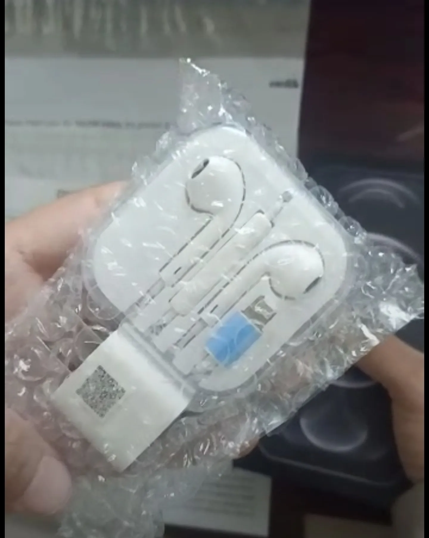 Offer for karachi users iphone 11 and 12 pro max turkish made ramazn offer - photo 2