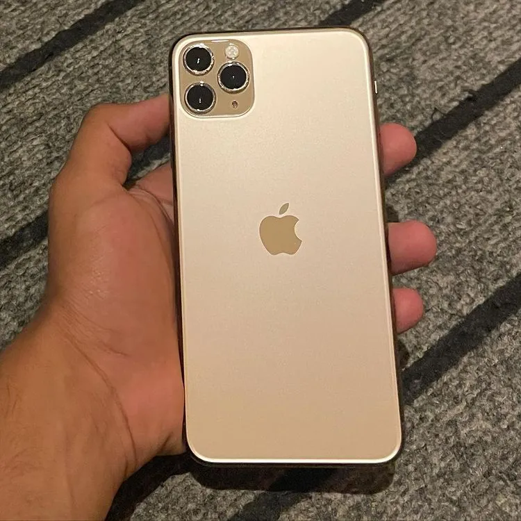 iPhone 12 pro max 11pro 11 pro max x max - photo 1