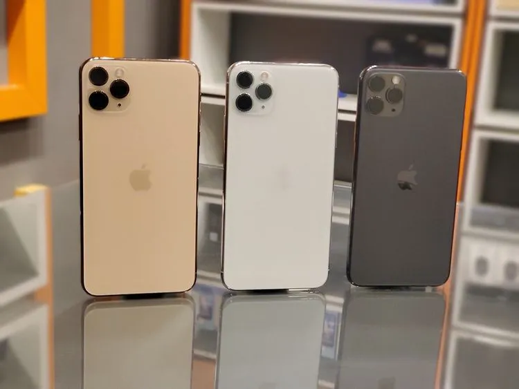 iPhone 12 pro max 11pro 11 pro max x max - photo 3